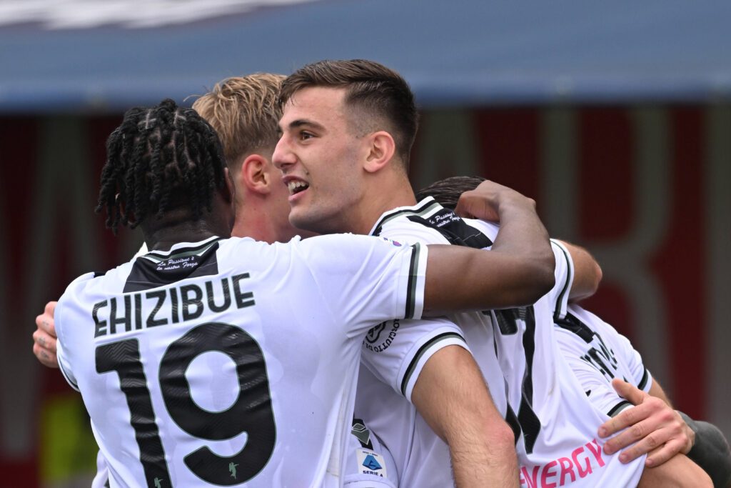 La gioia dell'Udinese dopo la rete di Lucca al Bologna (Photo by IPA Sport via IPA agency)